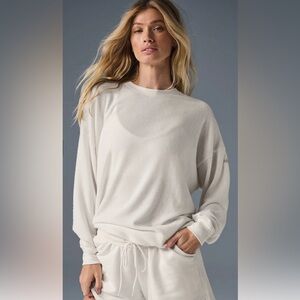 Alo Yoga - SoHo Pullover 
Medium